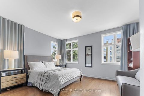 Photo 32 at 13 - 260 Russell Hill Road, Casa Loma, Toronto