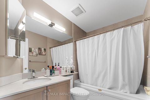 Photo 33 at 13 - 260 Russell Hill Road, Casa Loma, Toronto