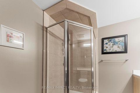 Photo 41 at 13 - 260 Russell Hill Road, Casa Loma, Toronto