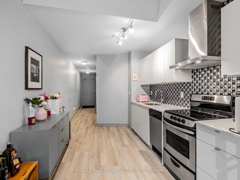 Photo 1 at 202 - 51 East Liberty Street, Niagara, Toronto