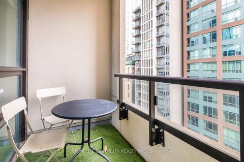 Photo 11 at 1504 - 88 Scott Street, Yonge Corridor, Toronto