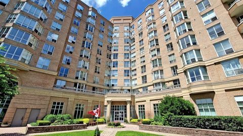 Photo 2 at 202 - 11 Thorncliffe Park Drive, Thorncliffe Park, Toronto