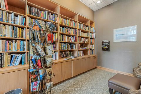Photo 6 at 202 - 11 Thorncliffe Park Drive, Thorncliffe Park, Toronto