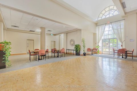 Photo 8 at 202 - 11 Thorncliffe Park Drive, Thorncliffe Park, Toronto