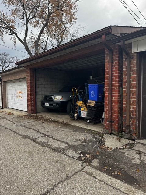 Photo 4 at 407 Concord Avenue, Junction, Toronto