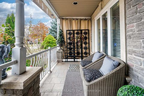 Photo 5 at 40 Oakdale Road, Maple, Vaughan