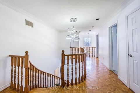 Photo 21 at 40 Oakdale Road, Maple, Vaughan