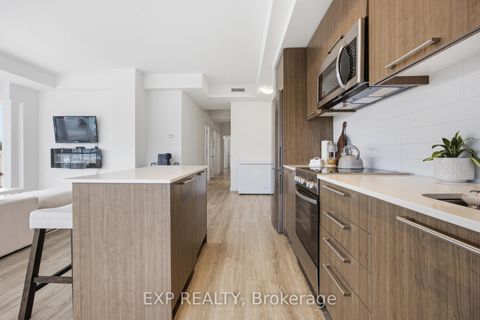 Photo 9 at 404 - 25 neighbourhood Lane, Queensway, Toronto