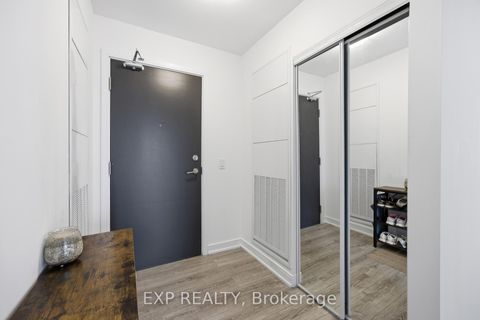Photo 13 at 404 - 25 neighbourhood Lane, Queensway, Toronto
