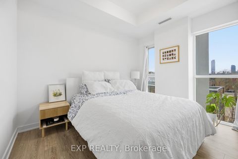 Photo 17 at 404 - 25 neighbourhood Lane, Queensway, Toronto