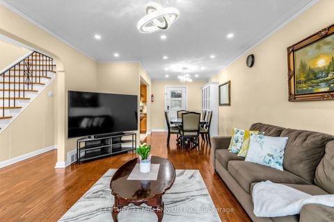 Photo 7 at 1426 Wilson Avenue, CFB, Toronto