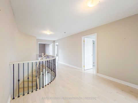 Photo 8 at 1383 Dallman Street, Lefroy, Innisfil