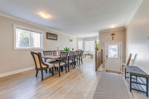Photo 4 at 30 BRIGHTON Road, Georgian Drive, Barrie