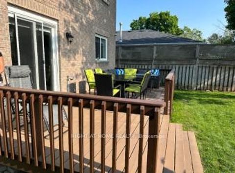 Photo 35 at 30 BRIGHTON Road, Georgian Drive, Barrie