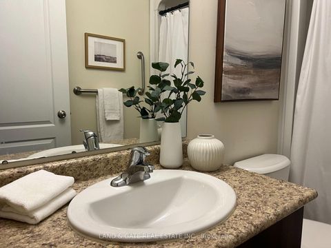 Photo 9 at 495 Mearns Avenue, Bowmanville, Clarington