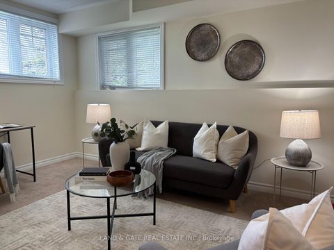Photo 11 at 495 Mearns Avenue, Bowmanville, Clarington