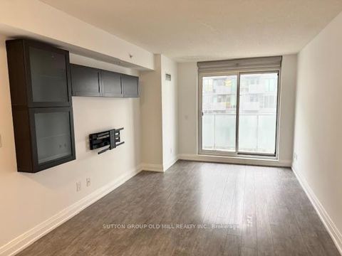 Photo 4 at W804 - 565 Wilson Avenue W, Clanton Park, Toronto