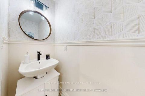 Photo 12 at 53 - 19 Eldora Avenue, Newtonbrook West, Toronto