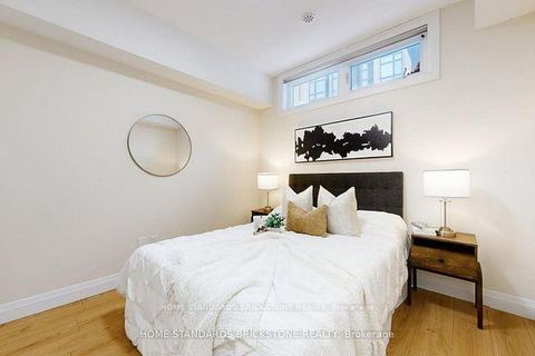 Photo 15 at 53 - 19 Eldora Avenue, Newtonbrook West, Toronto