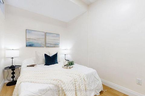 Photo 18 at 53 - 19 Eldora Avenue, Newtonbrook West, Toronto