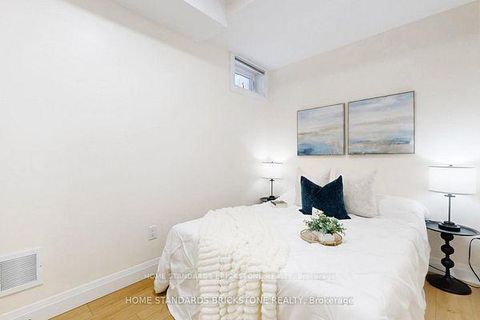 Photo 19 at 53 - 19 Eldora Avenue, Newtonbrook West, Toronto
