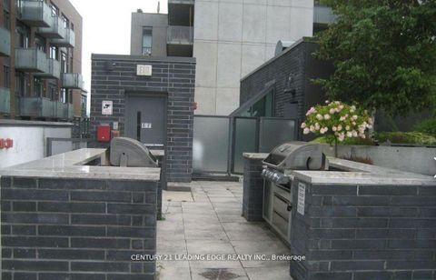 Photo 25 at 610 - 20 Minowan Miikan Lane, Little Portugal, Toronto