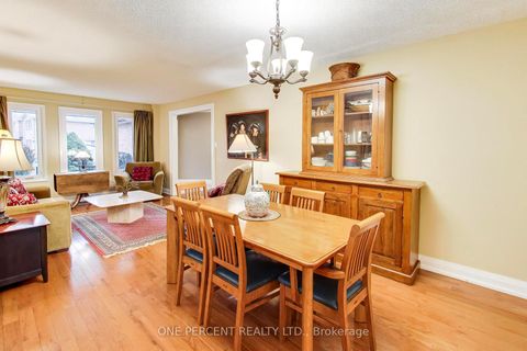 Photo 6 at 96 Brookmill Drive, Brownridge, Vaughan