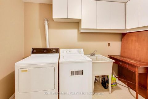 Photo 17 at 96 Brookmill Drive, Brownridge, Vaughan