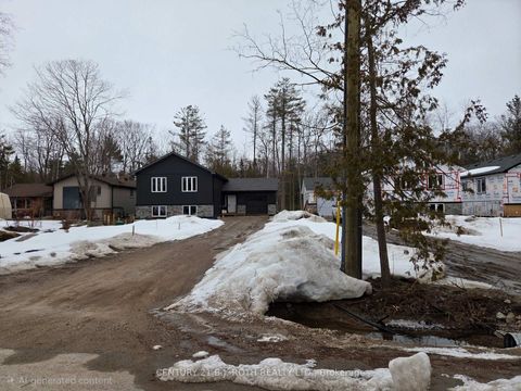 Photo 3 at 3183 Cove Avenue, Rural Innisfil, Innisfil