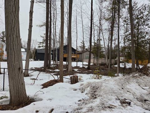 Photo 4 at 3183 Cove Avenue, Rural Innisfil, Innisfil