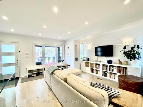 Photo 5 at 16 Woodlee Road, Danforth, Toronto