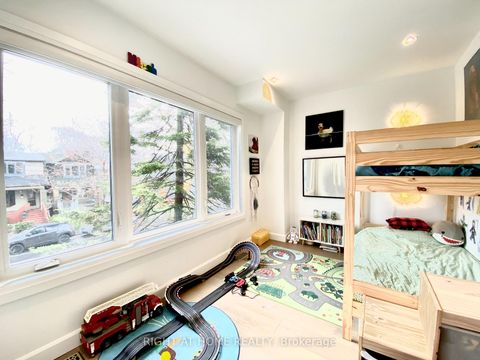 Photo 9 at 16 Woodlee Road, Danforth, Toronto