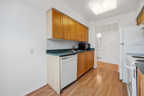Photo 9 at 2010 - 35 Finch Avenue E, Willowdale East, Toronto