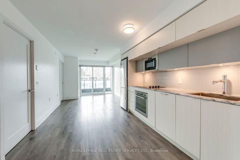 Photo 6 at 1320 - 585 Bloor Street E, North St. James Town, Toronto