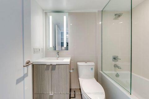 Photo 24 at 1320 - 585 Bloor Street E, North St. James Town, Toronto
