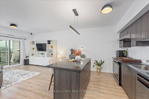 Photo 6 at 407 - 15 Kneeshaw Drive, Rural Barrie Southeast, Barrie
