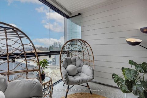 Photo 15 at 407 - 15 Kneeshaw Drive, Rural Barrie Southeast, Barrie