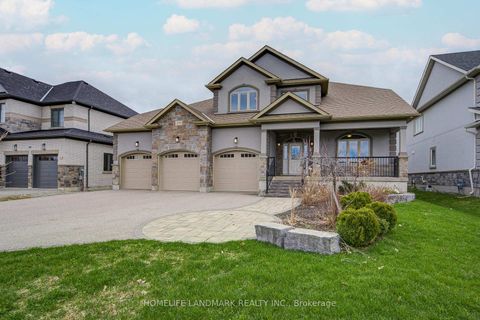 Photo 1 at 295 Sunnybrae Avenue, Stroud, Innisfil