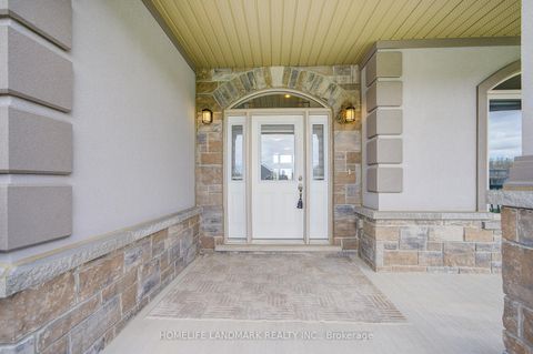 Photo 4 at 295 Sunnybrae Avenue, Stroud, Innisfil
