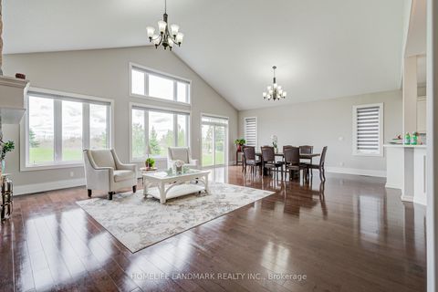 Photo 12 at 295 Sunnybrae Avenue, Stroud, Innisfil