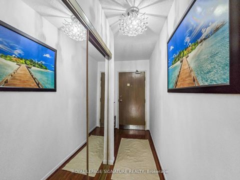 Photo 6 at 403 - 1001 Bay Street, Bay Street Corridor, Toronto