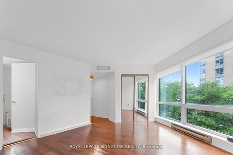 Photo 12 at 403 - 1001 Bay Street, Bay Street Corridor, Toronto