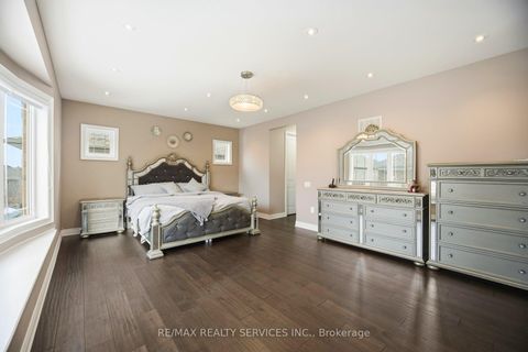 Photo 27 at 36 West Coast Trail, Nobleton, King