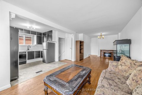 Photo 4 at 126 Langden Avenue, Smythe, Toronto