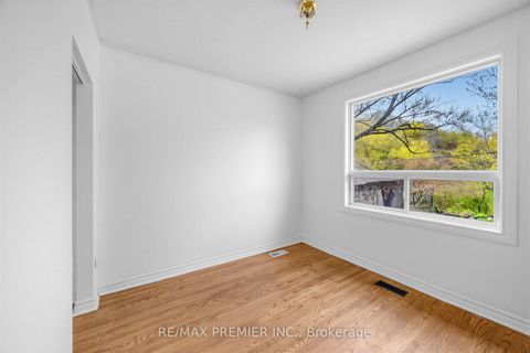 Photo 10 at 126 Langden Avenue, Smythe, Toronto