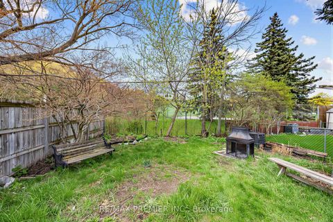 Photo 19 at 126 Langden Avenue, Smythe, Toronto