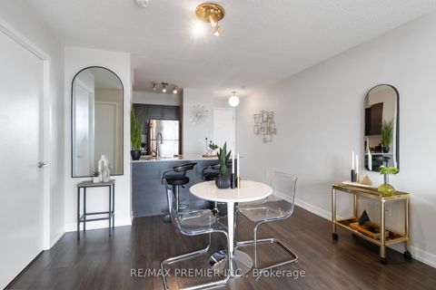 Photo 13 at 1011 - 812 Lansdowne Avenue, Junction, Toronto