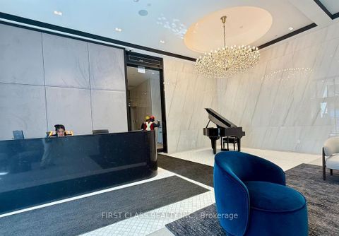 Photo 2 at 905 - 8 Wellesley Street W, Bay Street Corridor, Toronto