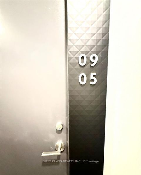Photo 3 at 905 - 8 Wellesley Street W, Bay Street Corridor, Toronto