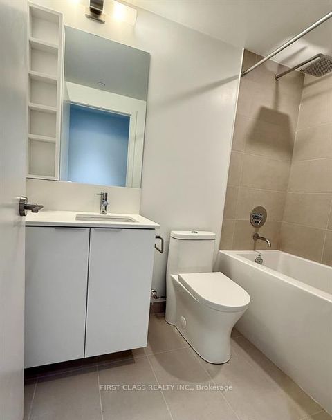 Photo 9 at 905 - 8 Wellesley Street W, Bay Street Corridor, Toronto